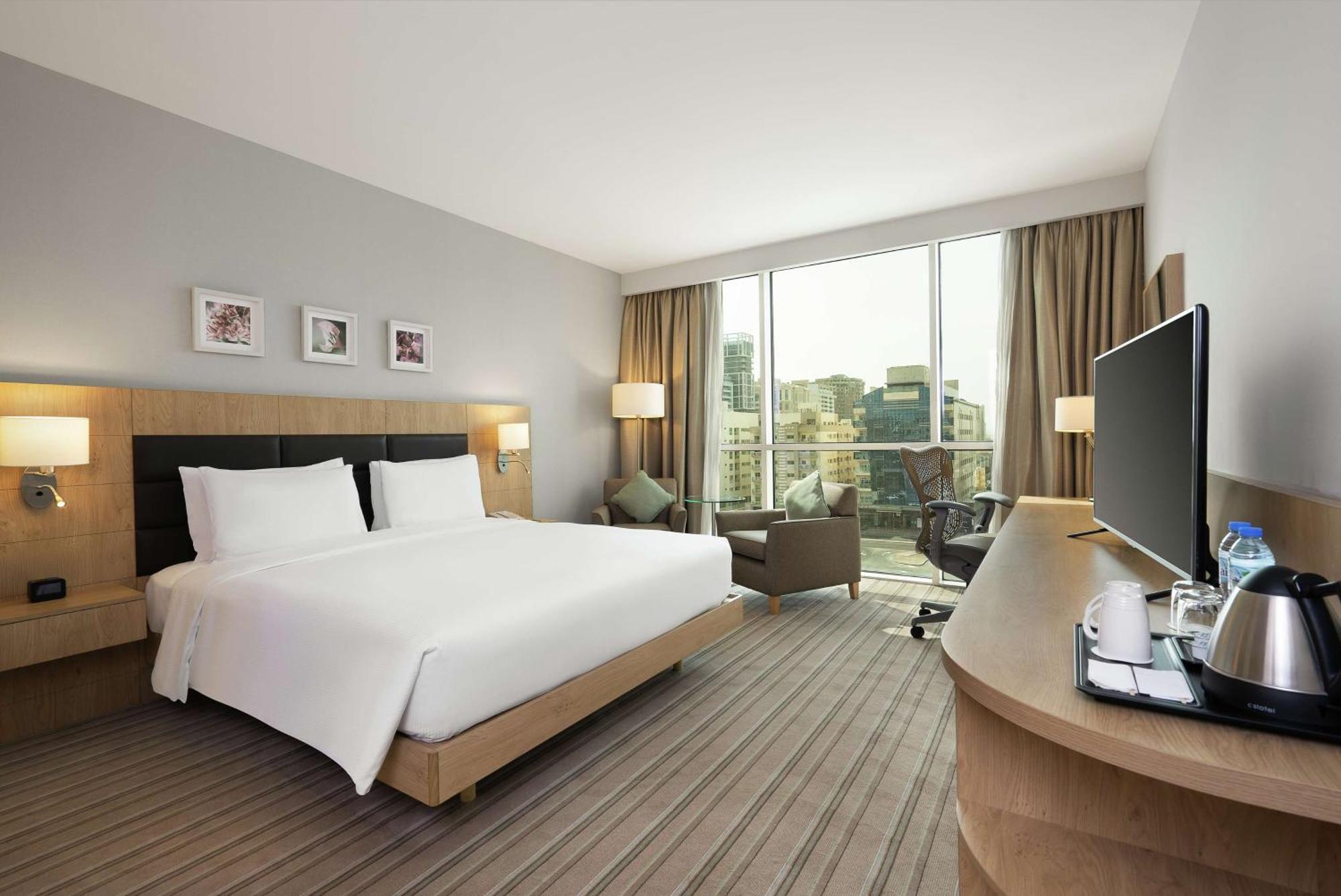 Hilton Garden Dubai, Mall Avenue 4* Dubai